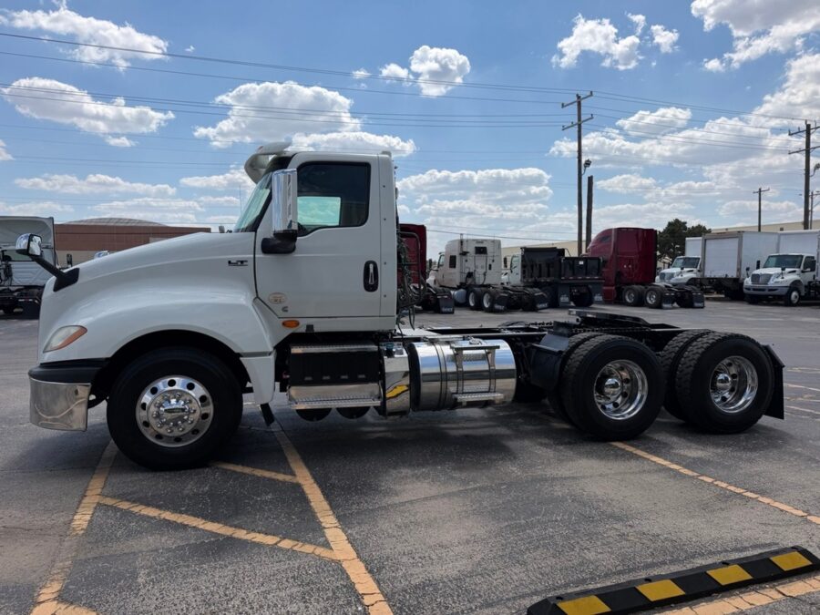 2020 International LT625
