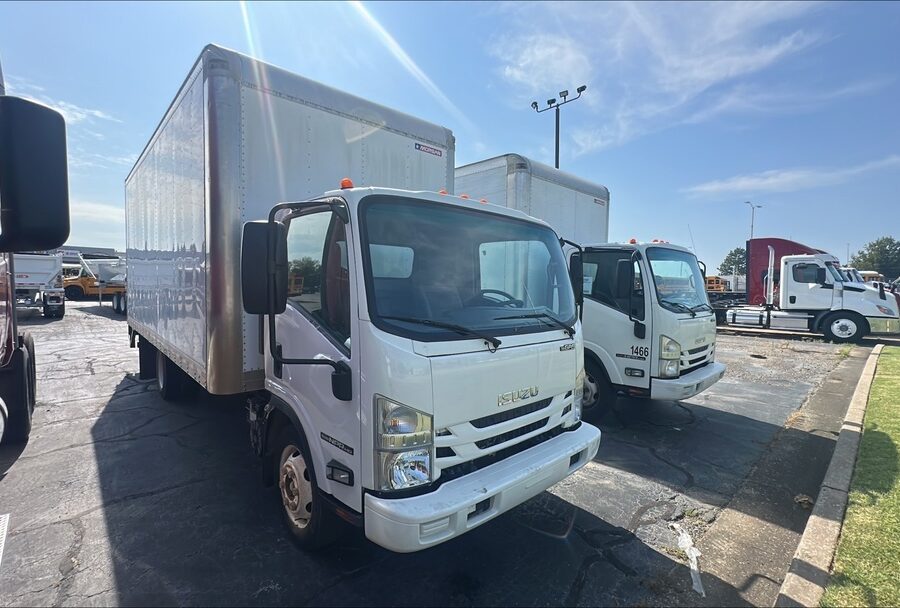 2019 Isuzu NPR-HD
