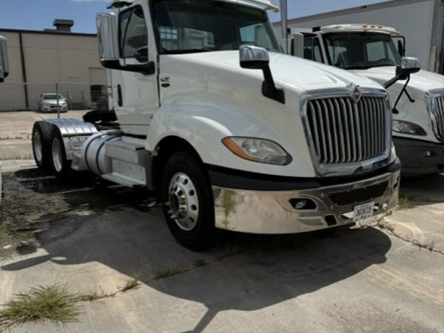2020 International LT625
