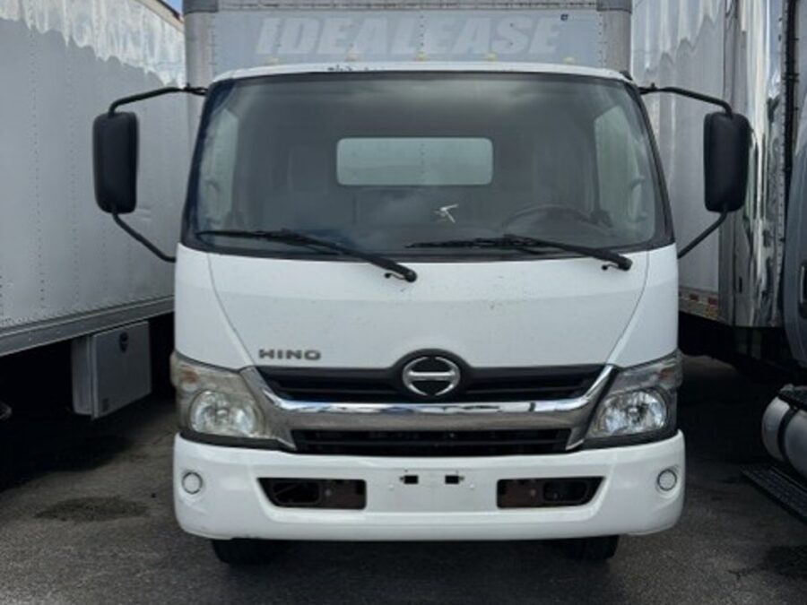 2014 HINO 195