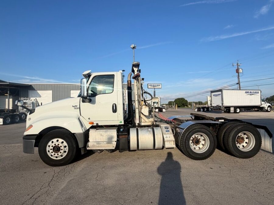 2020 International LT625