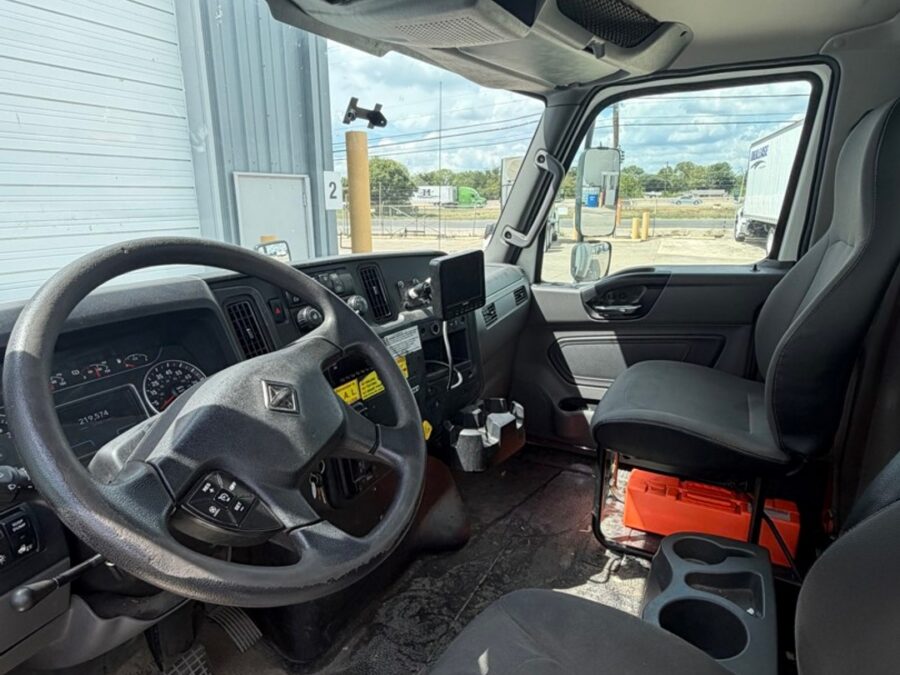 2020 International MV607