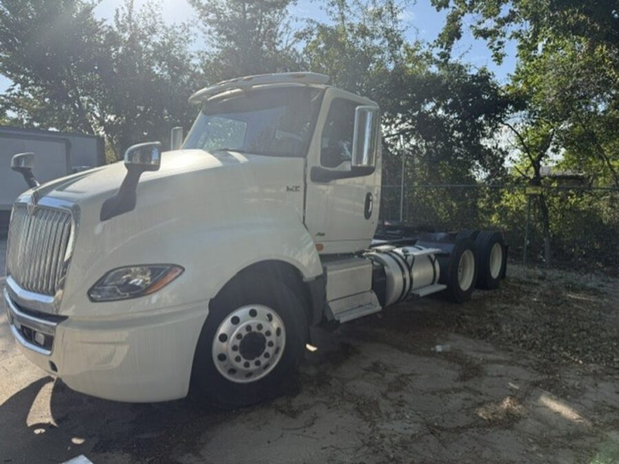 2019 International LT625