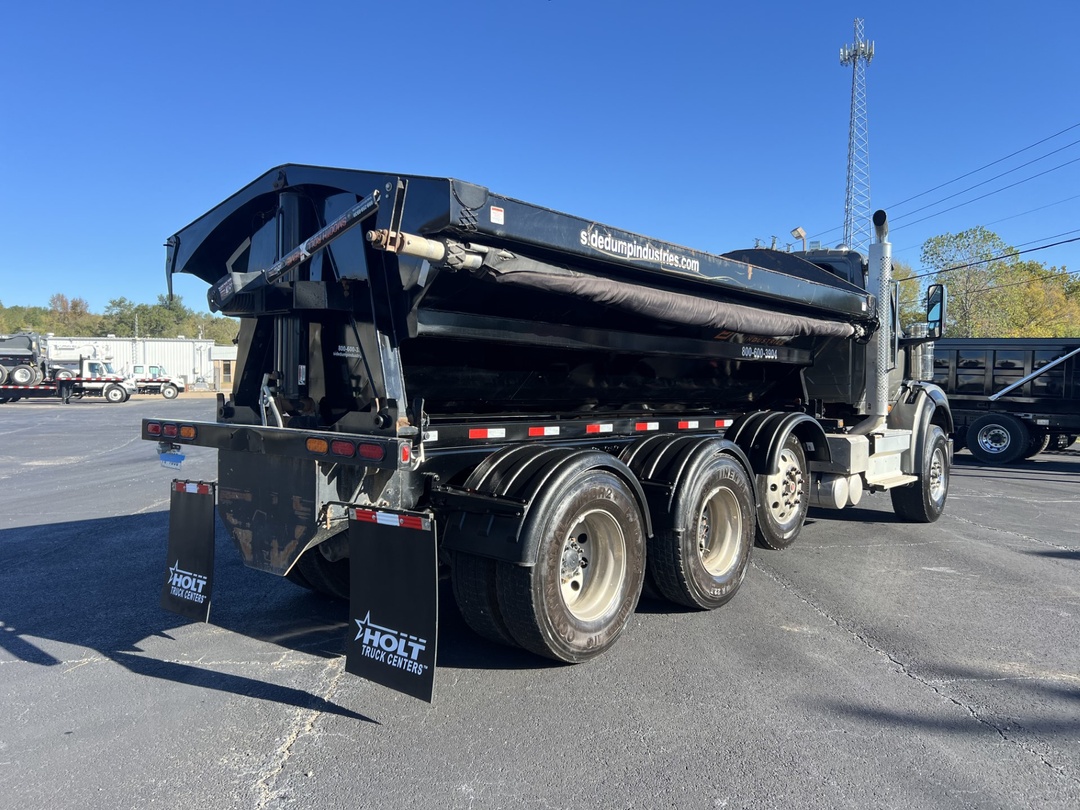 2024 International HX - image 5