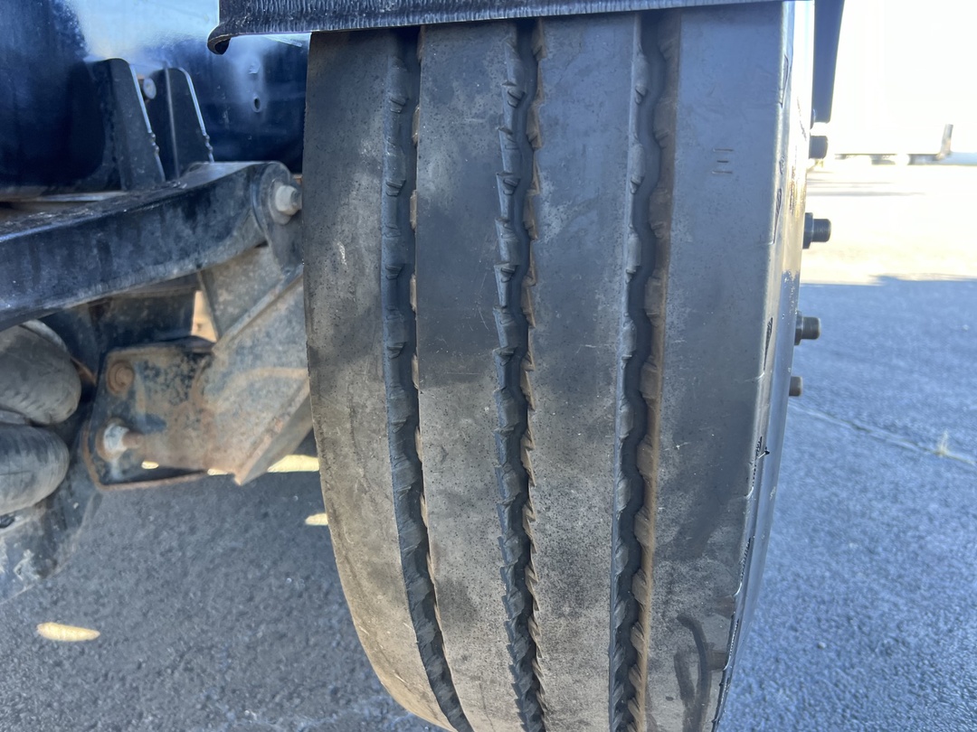 2024 International HX - image 19