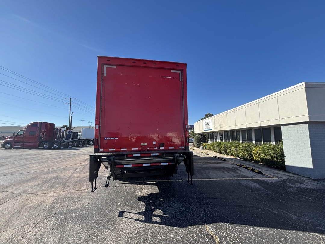 2020 Peterbilt 348 - image 9