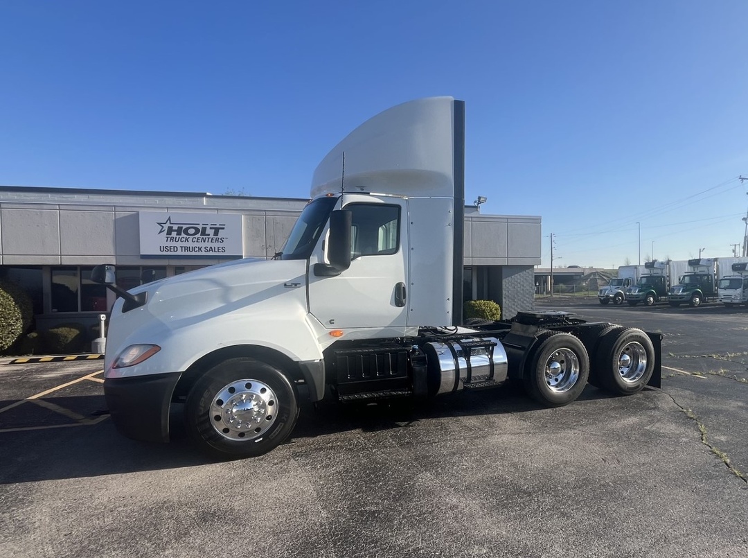 2019 International LT625