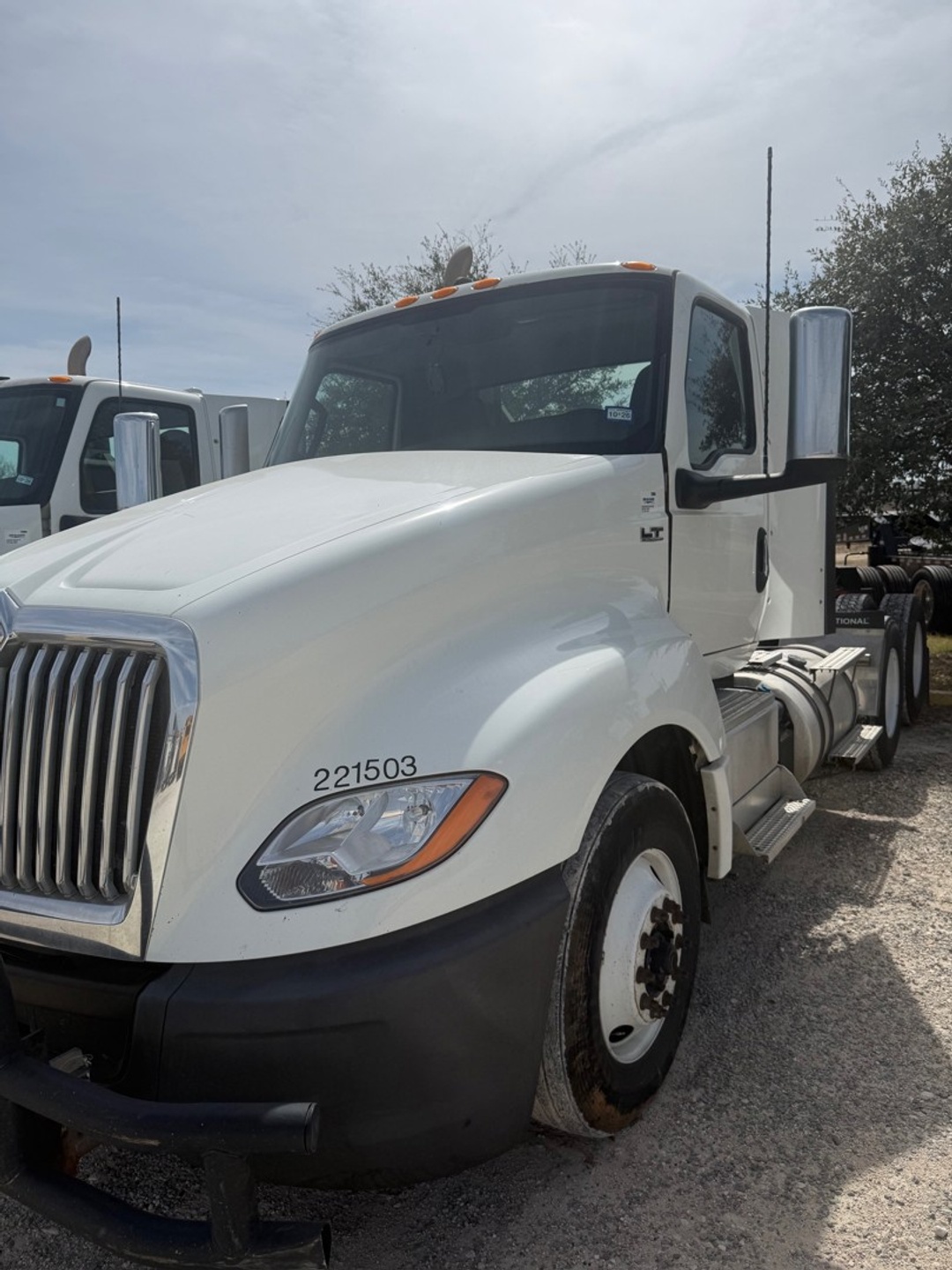 2021 International LT625