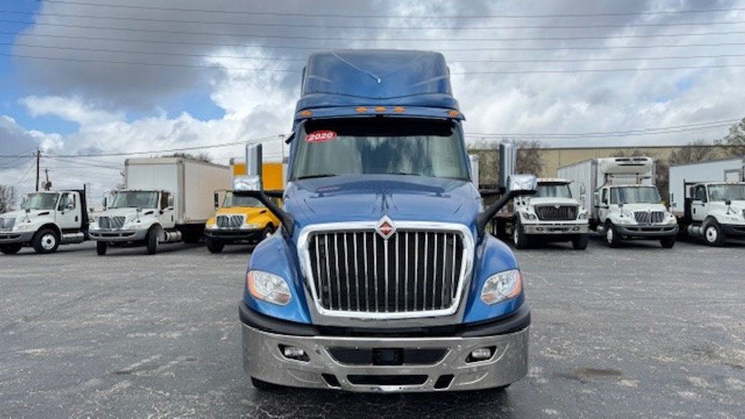 2020 International LT625