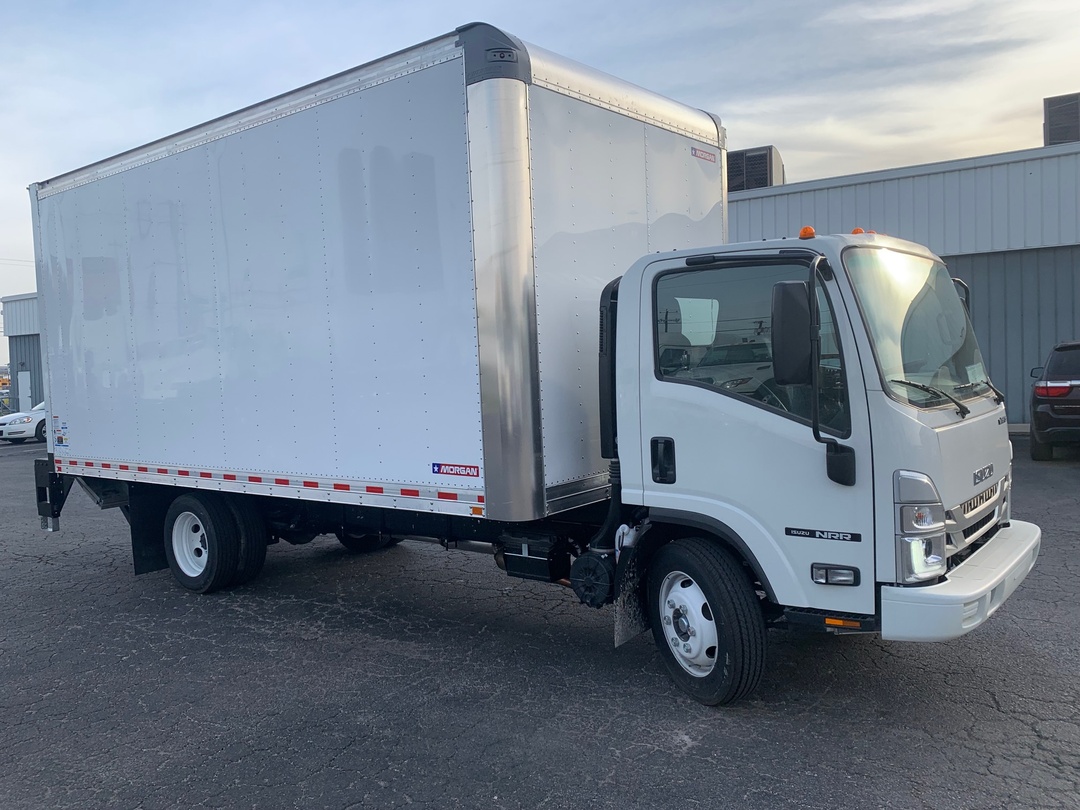 2024 Isuzu NRR - image 4