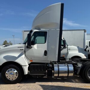 2022 International LT625