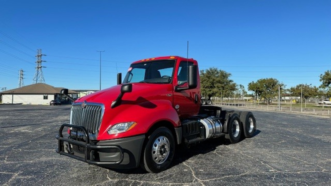 2020 International LT625