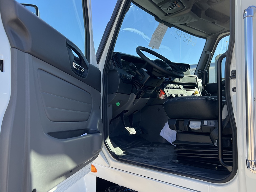 2026 International - image 11