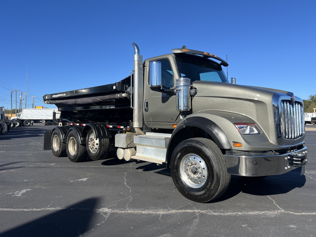 2024 International HX - image 3