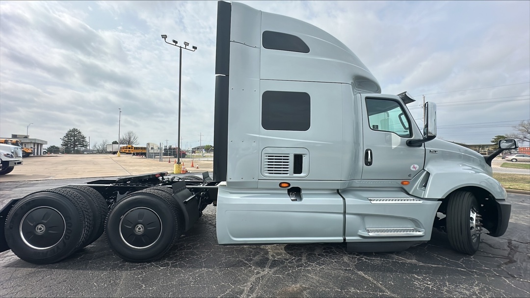 2020 International MV607