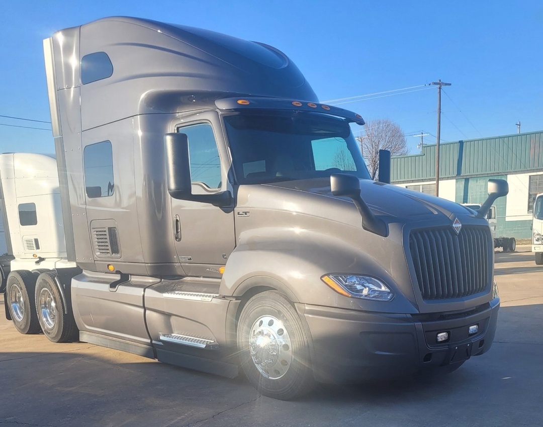 2024 International LT625