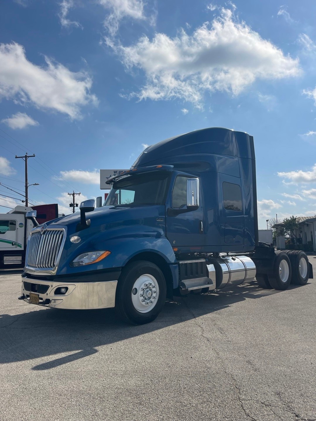 2020 International LT625