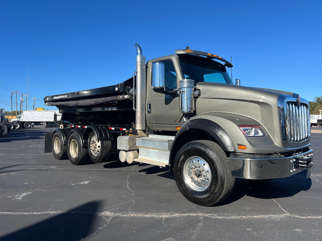 2024 International HX - image 2