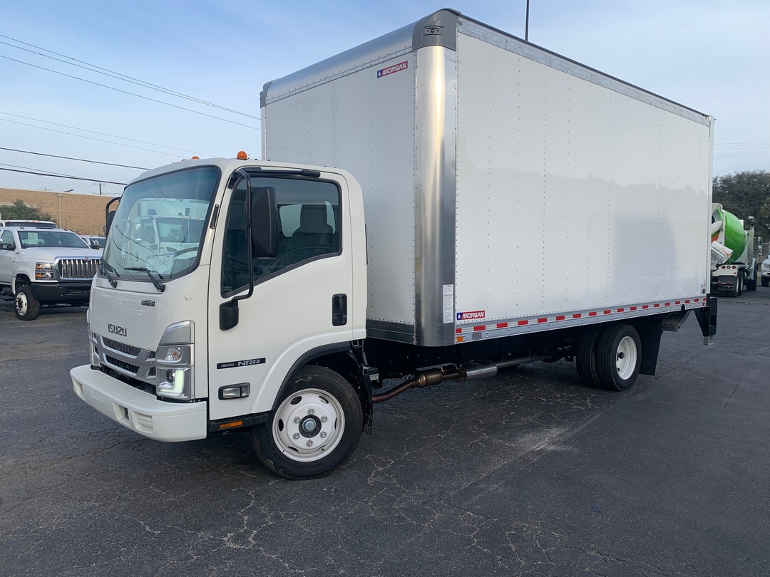 2024 Isuzu NRR - image 1