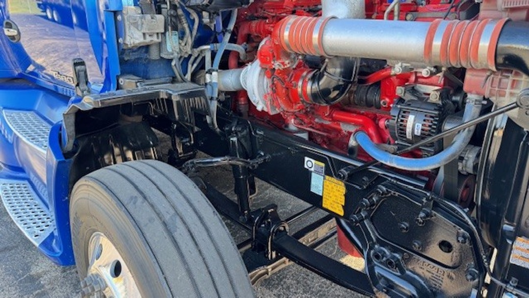 2021 Kenworth T680 - image 13