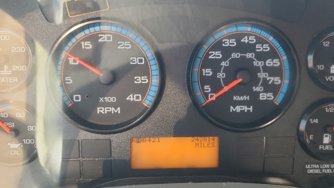 2019 International 4300 - image 5