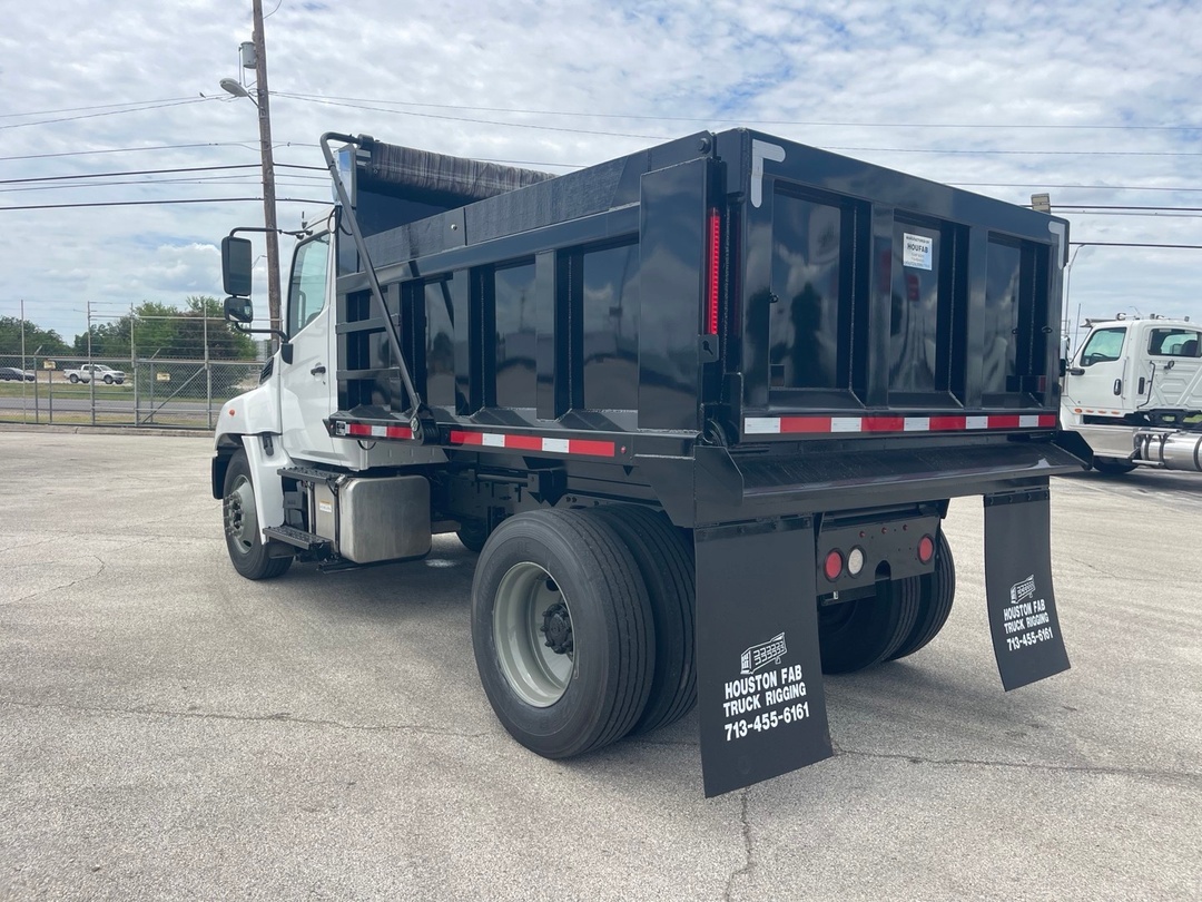 2019 Hino 338 in San Antonio, TX — photo 6