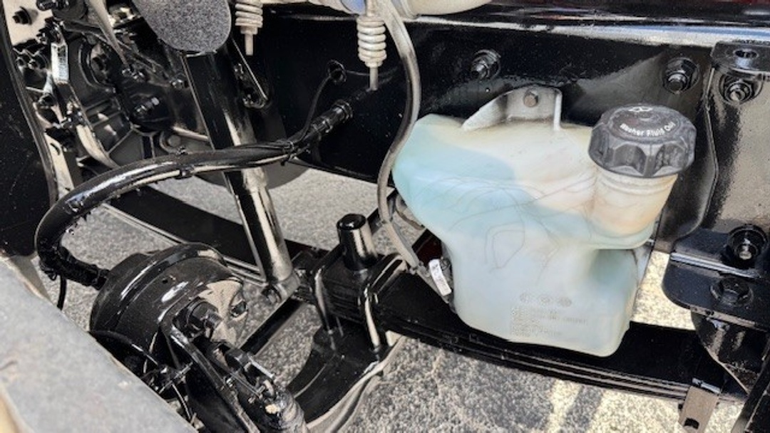 2017 Freightliner M2 106 - image 14