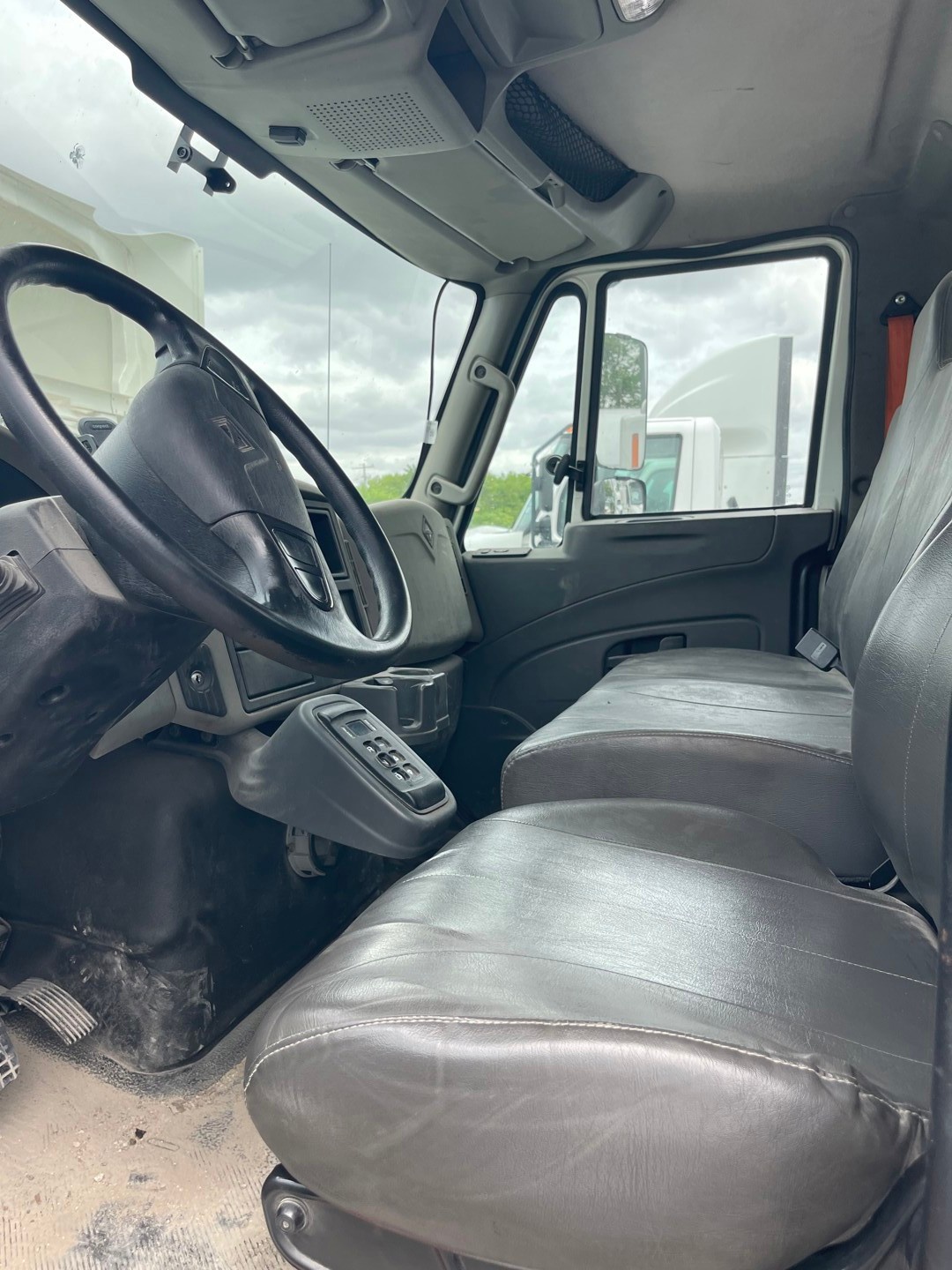 2017 International DuraStar 4400