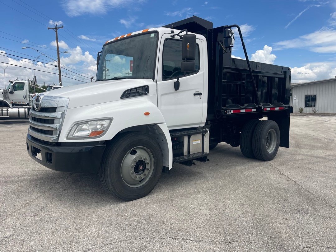 2019 Hino 338 in San Antonio, TX