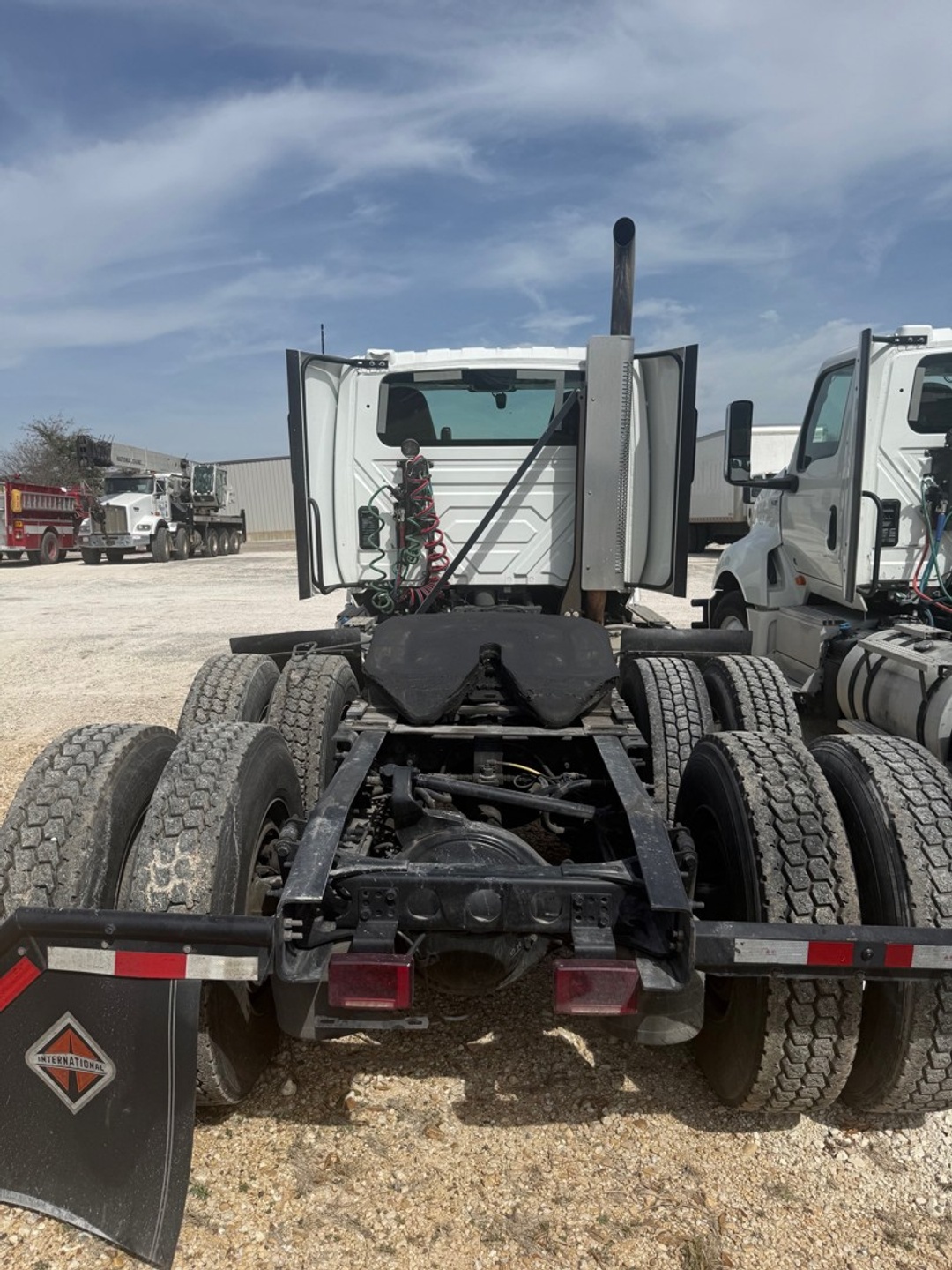 2021 International LT625