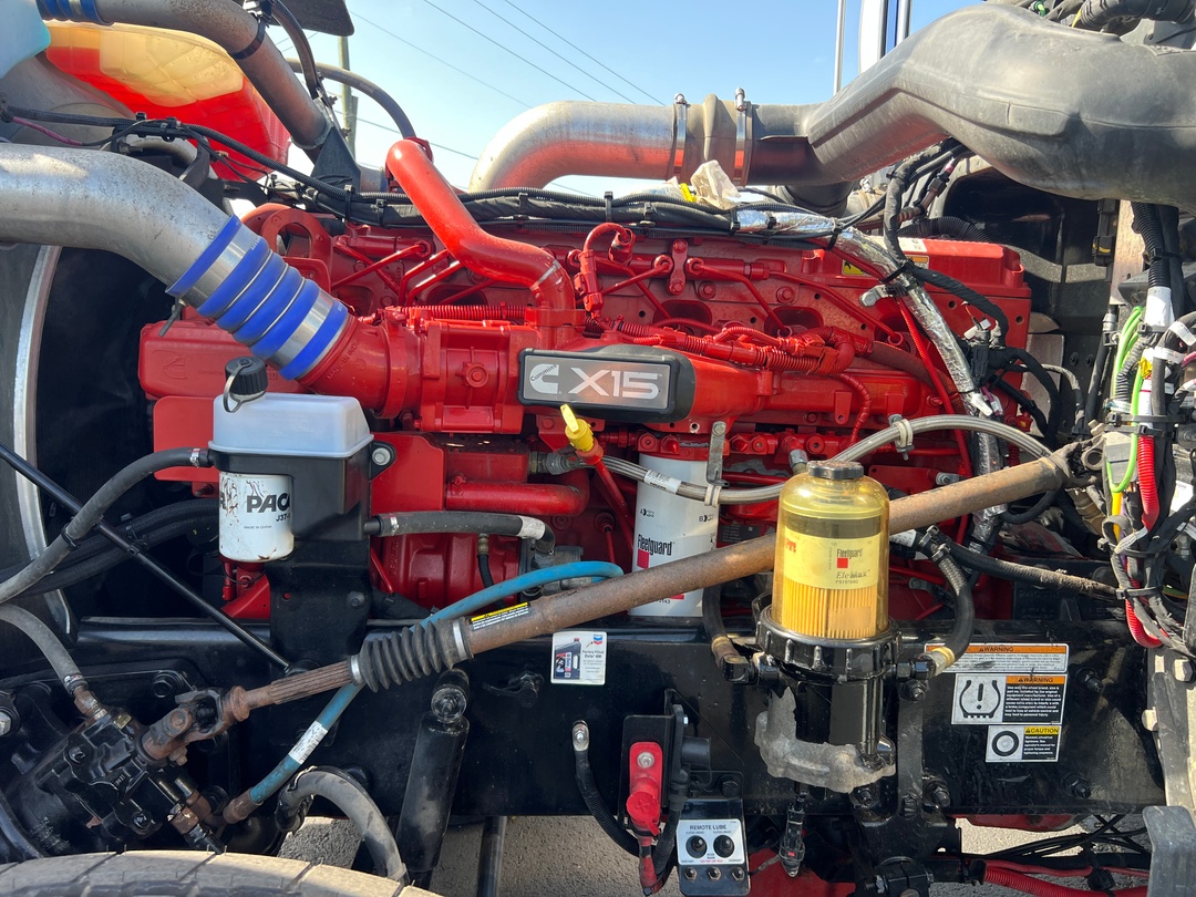 2023 Peterbilt 389 - image 11