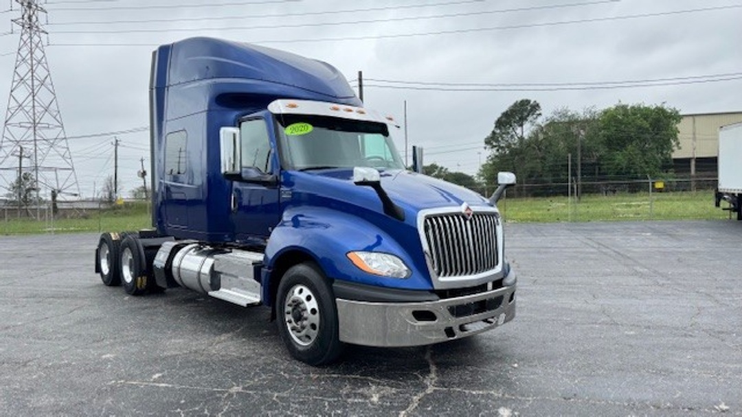 2020 INTERNATIONAL LT625
