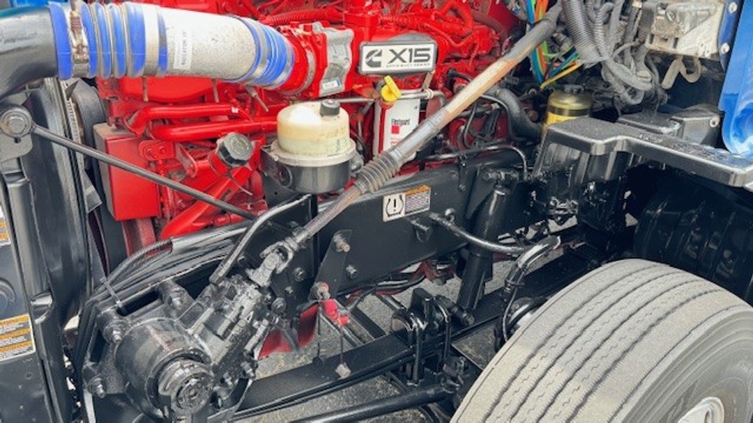 2019 Kenworth T680 - image 14